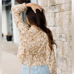 The Great The Stream Buttondown Shirt Top Floral Printed blouse Oat XS